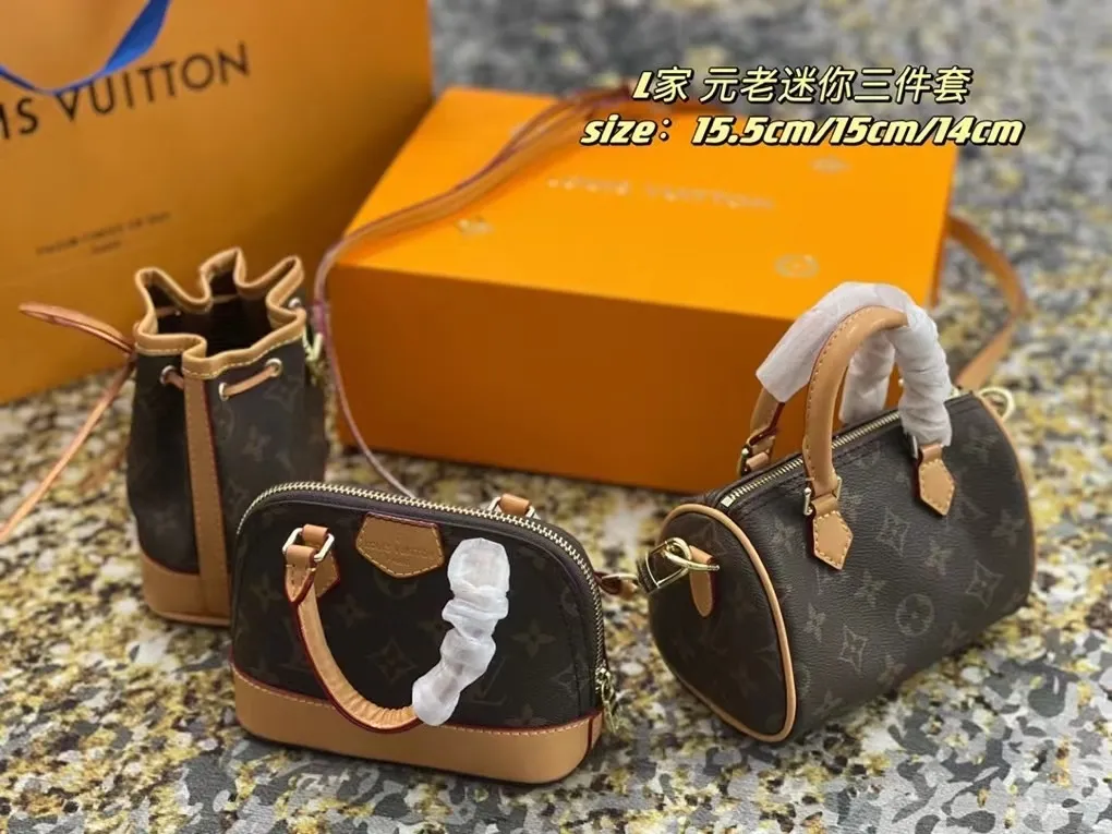 All categories Official website "Brand Women's Bags" Women's bags 💙 LV fine imitation LV, high imitation LV bags, LV crossbody bags, 2023 official latest version LV three-piece set, LV bag factory, recommended bags, size: Lucky bag 14-7.5-14.5 Shell 15-7.5-11 Nano15.5-9.5-11CM