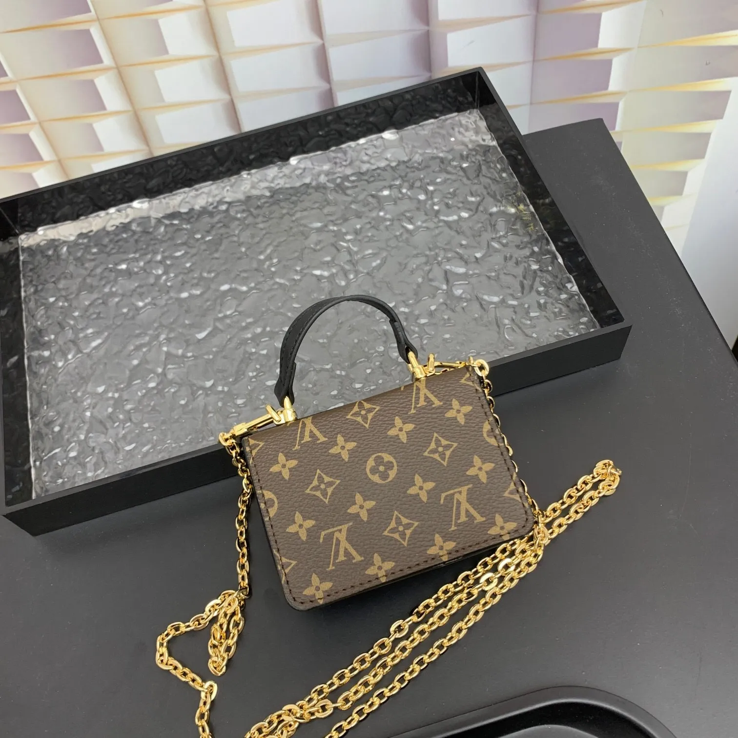 All Categories Official Website "Brand Women's Bags" Women's Bags 💙 LV 2025 New LV Crossbody Bag