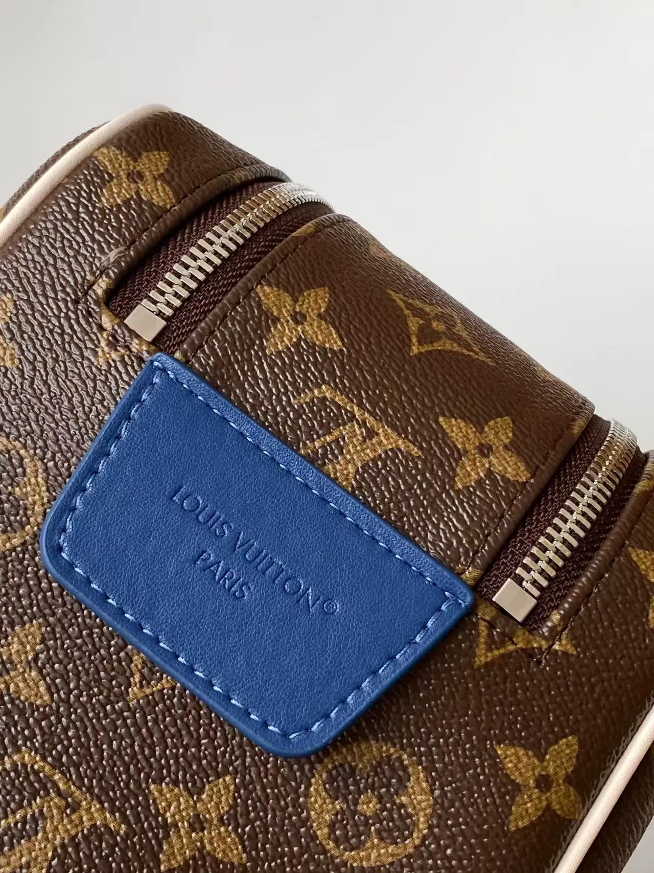 All Categories Official Website "Brand Women's Bags" Women's Bags 💙 LV 2026 Official Website New LV Cosmetic Bags