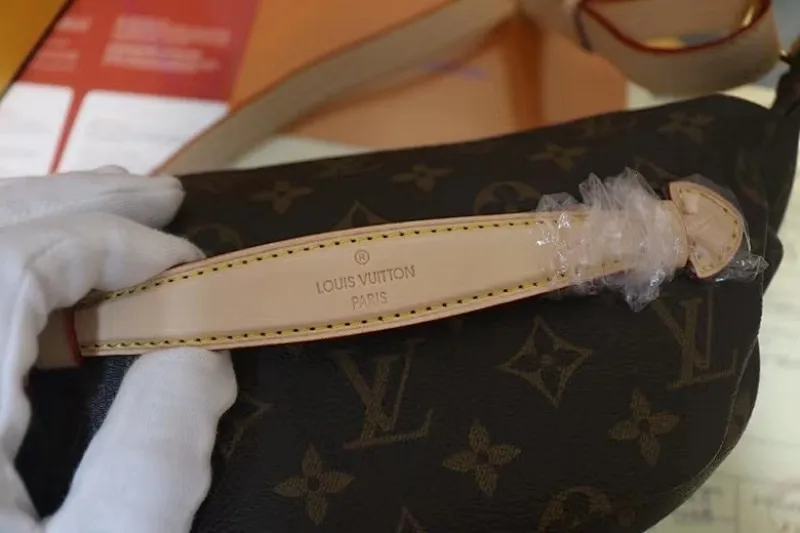 All categories Official website "Brand Women's Bags" Women's Bags 💙 LV fine imitation LV, high imitation LV bags, LV crossbody bags, 2023 official latest version LV waist bag, LV bag factory, recommended bags, size: 31-16CM