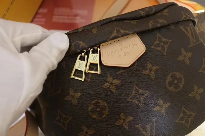 All categories Official website "Brand Women's Bags" Women's Bags 💙 LV fine imitation LV, high imitation LV bags, LV crossbody bags, 2023 official latest version LV waist bag, LV bag factory, recommended bags, size: 31-16CM