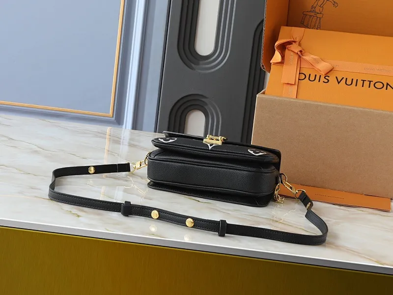 All Categories Official Website "Brand Women's Bags" Women's Bags 💙 LV 2025 New LV Crossbody Bag