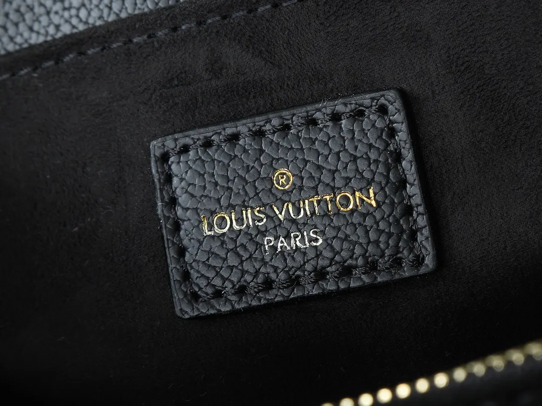 All Categories Official Website "Brand Women's Bags" Women's Bags 💙 LV 2025 New LV Crossbody Bag