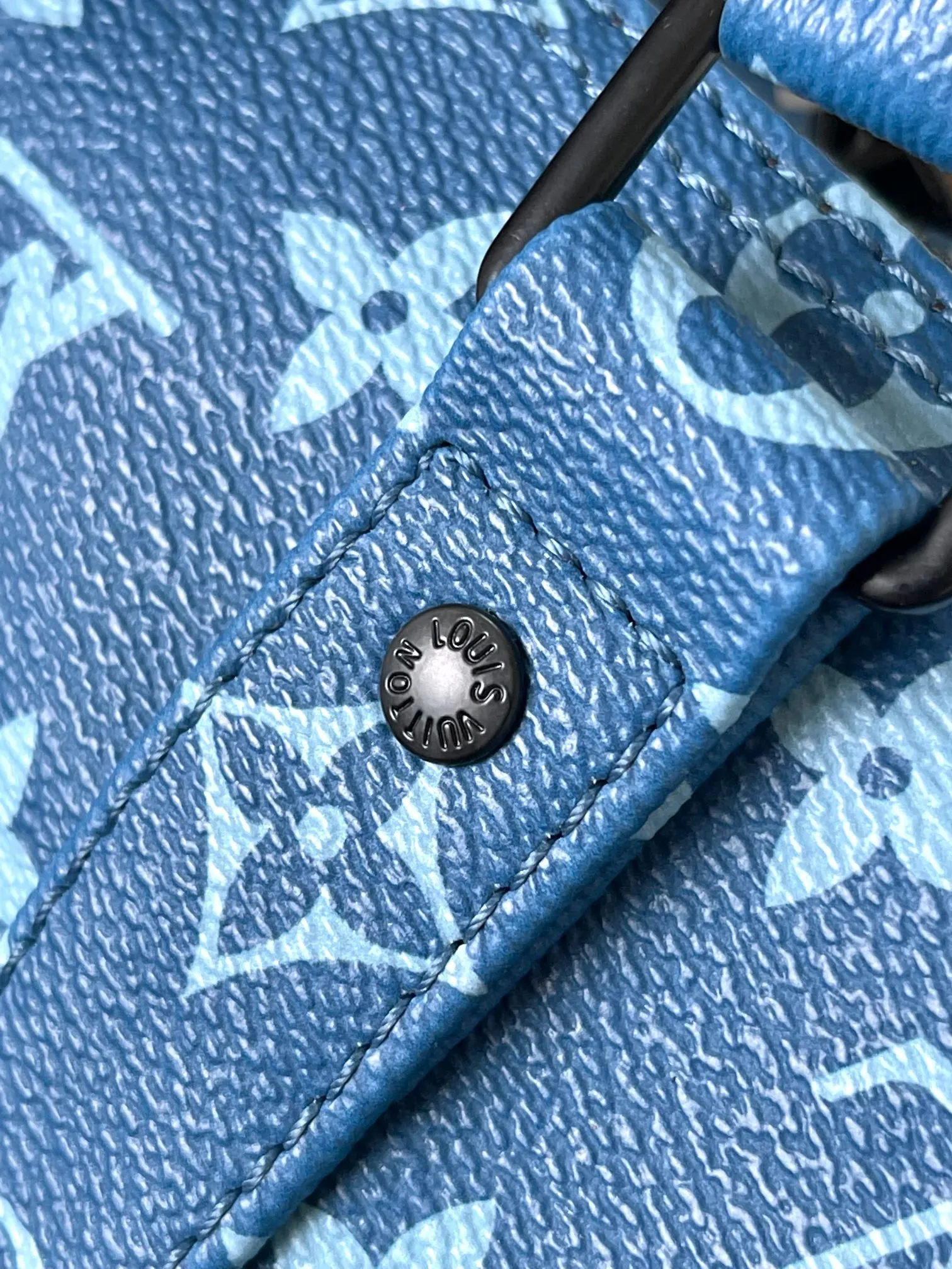 All Categories Official Website "Brand Women's Bags" Women's Bags 💙 LV 2026 New LV Crossbody Bag
