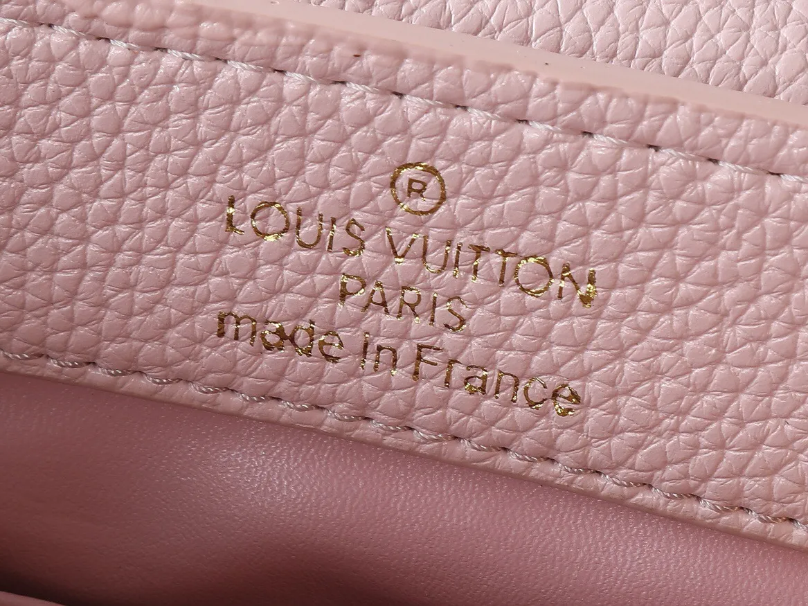 All Categories Official Website "Brand Women's Bags" Women's Bags 💙 LV 2025 New LV Crossbody Bag