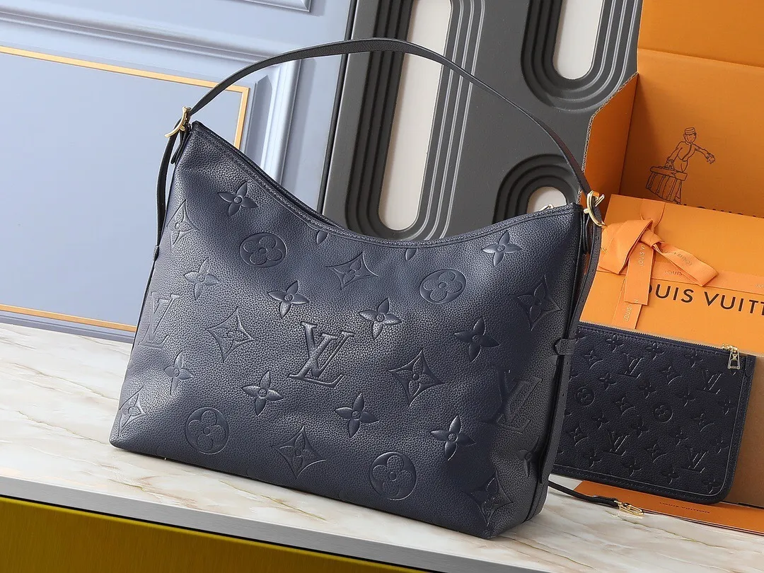 All categories Official website "Brand Women's Bags" Women's Bags 💙 LV 2025 new LV armpit bag