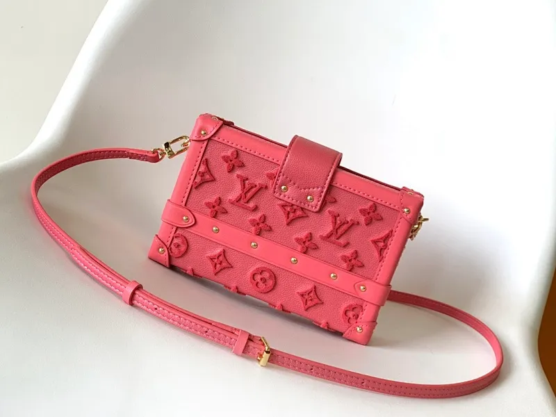 All categories Official website "Brand Women's Bags" Women's Bags 💙 LV replica LV, fine imitation LV bags, LV shoulder bags, 2023 official latest version LV cow leather crossbody bag, bag factory, original material, size: 20-12.5-6CM