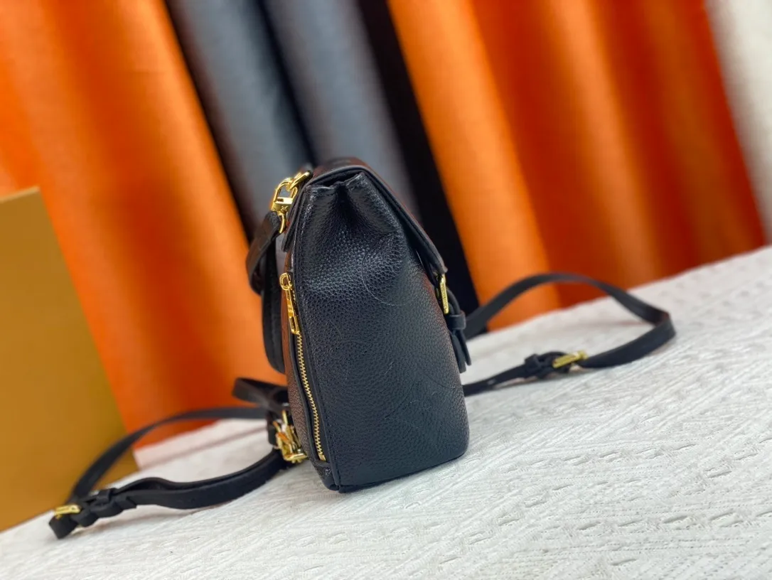 All Categories Official Website "Brand Women's Bags" Women's Bags 💙 LV 2024 New LV Crossbody Bag