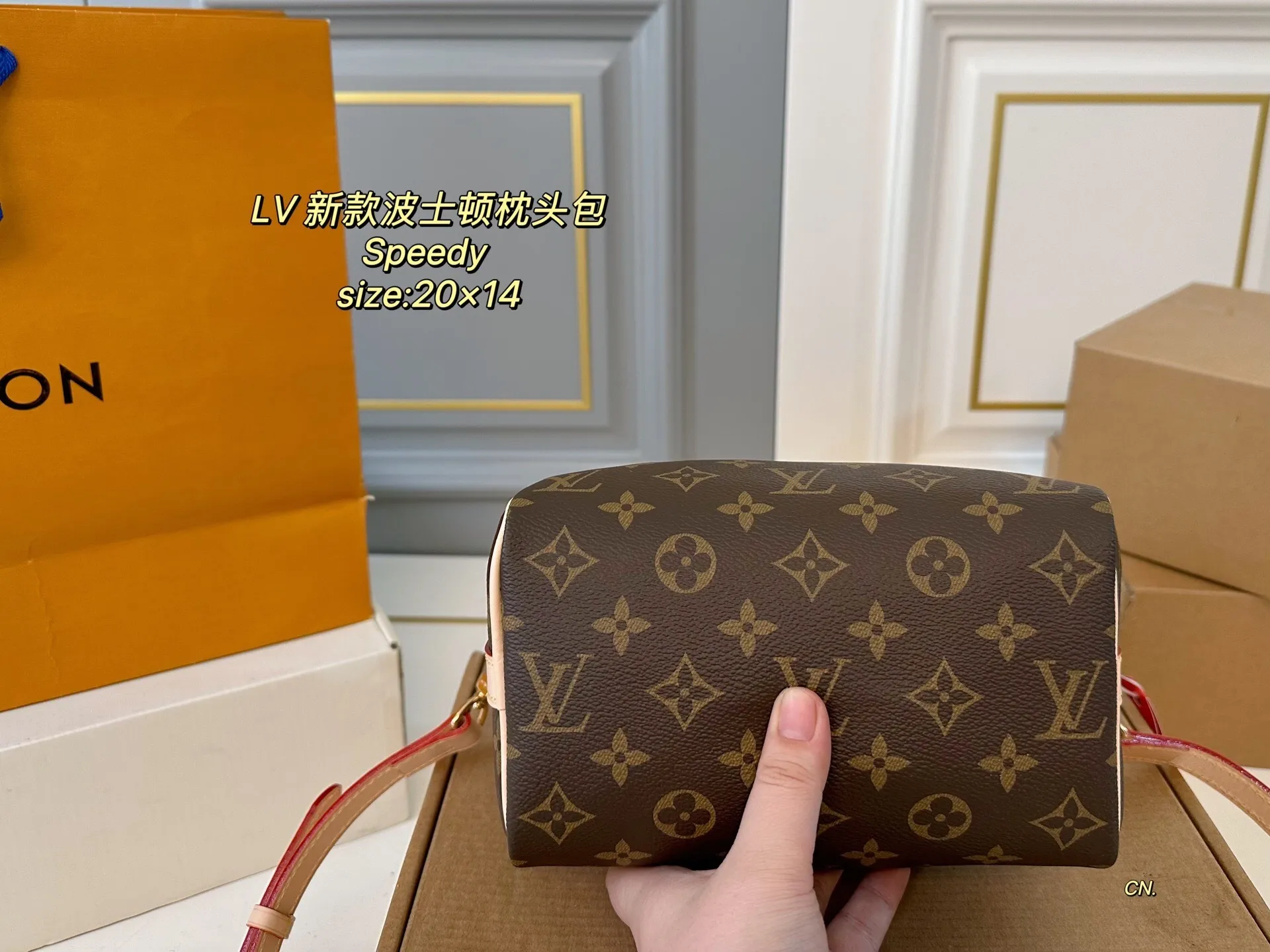 All categories Official website "Brand Women's Bags" Women's Bags 💙 LV 2025 new LV speedy Boston pillow bag