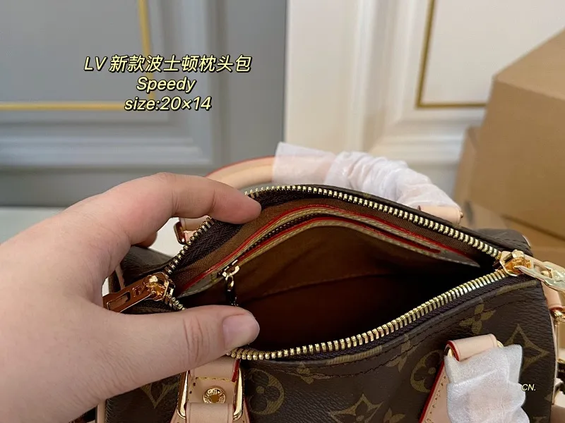 All categories Official website "Brand Women's Bags" Women's Bags 💙 LV 2025 new LV speedy Boston pillow bag