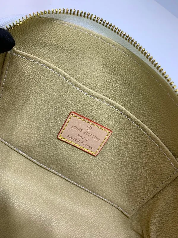 All Categories Official Website "Brand Women's Bags" Women's Bags 💙 LV 2026 New LV Crossbody Bag