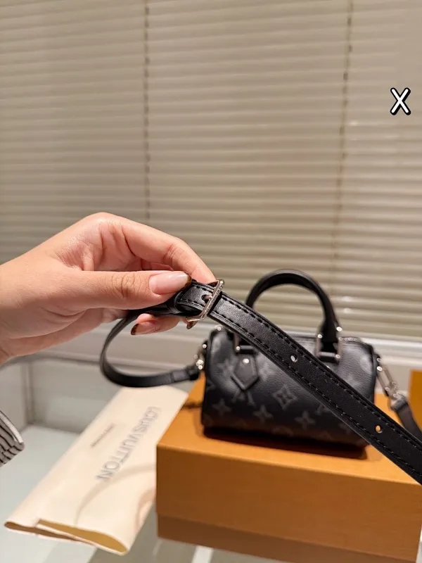 All Categories Official Website "Brand Women's Bags" Women's Bags 💙 LV 2025 New LV Crossbody Bag
