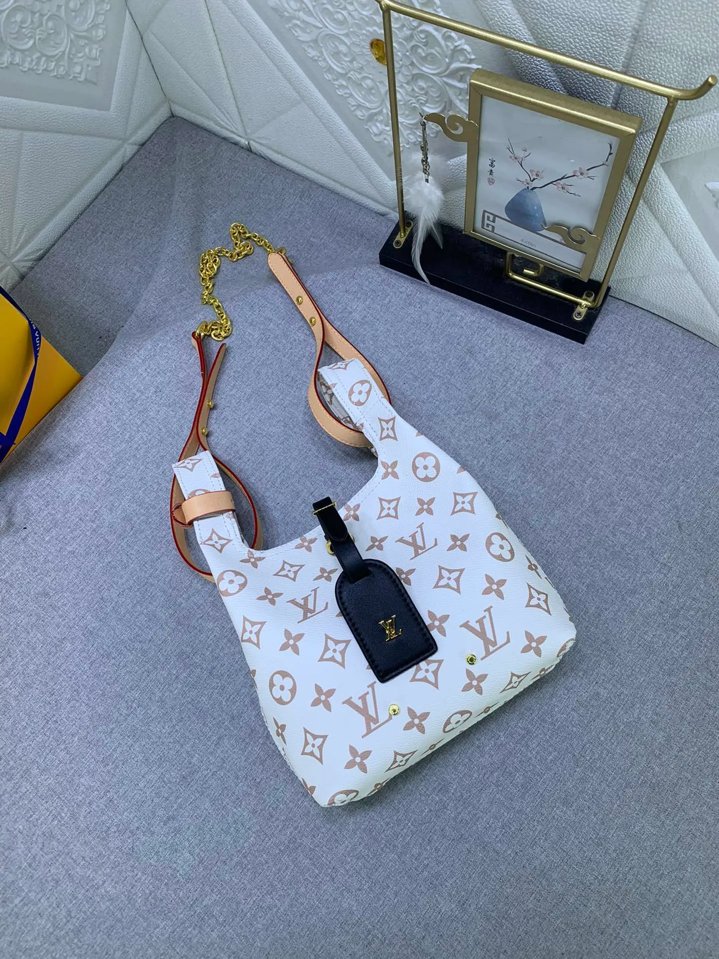 All Categories Official Website "Brand Women's Bags" Women's Bags 💙 LV 2024 New LV Crossbody Bag