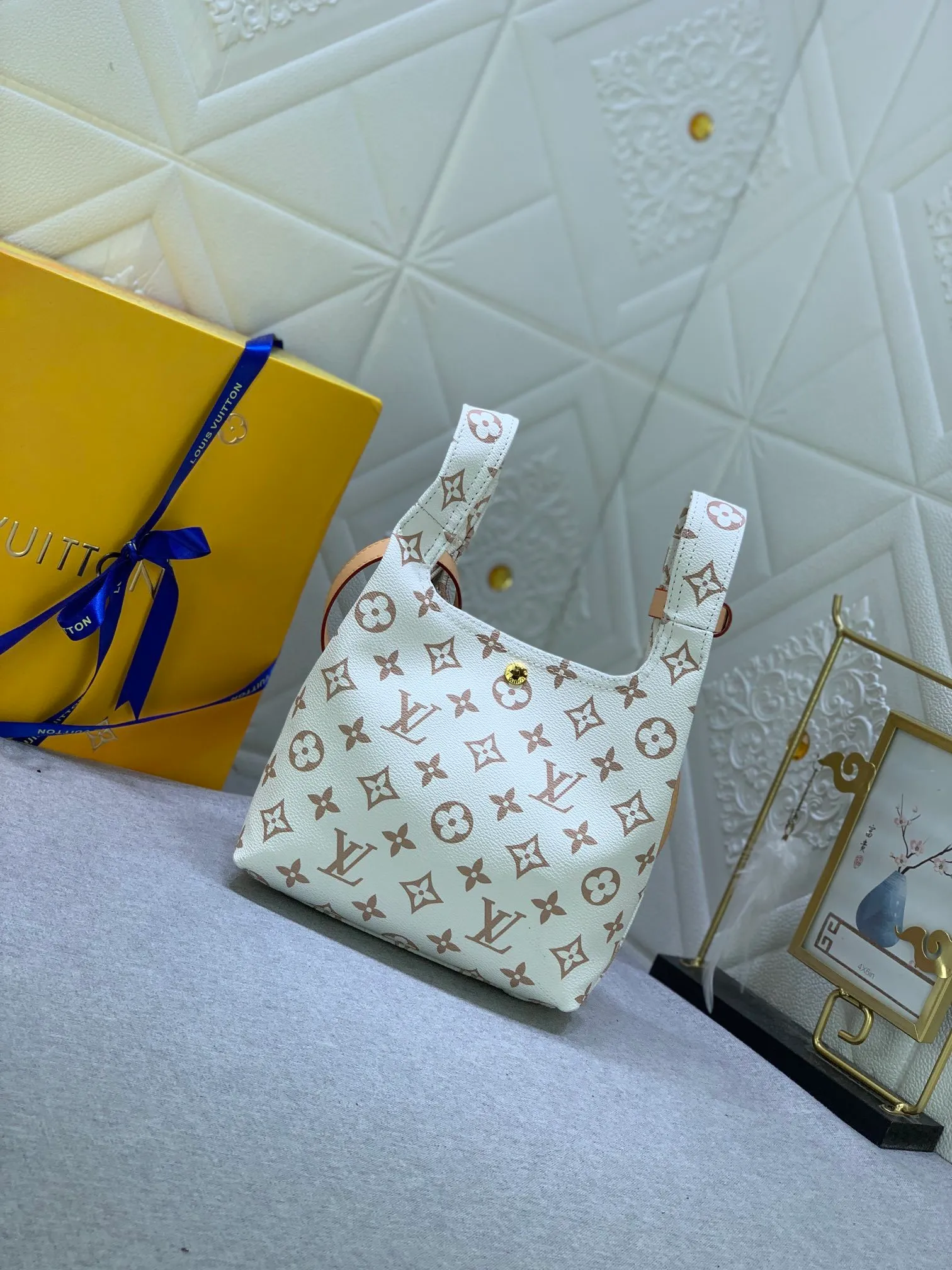 All Categories Official Website "Brand Women's Bags" Women's Bags 💙 LV 2024 New LV Crossbody Bag