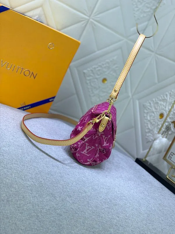 All Categories Official Website "Brand Women's Bags" Women's Bags 💙 LV 2023 New LV Crossbody Bag