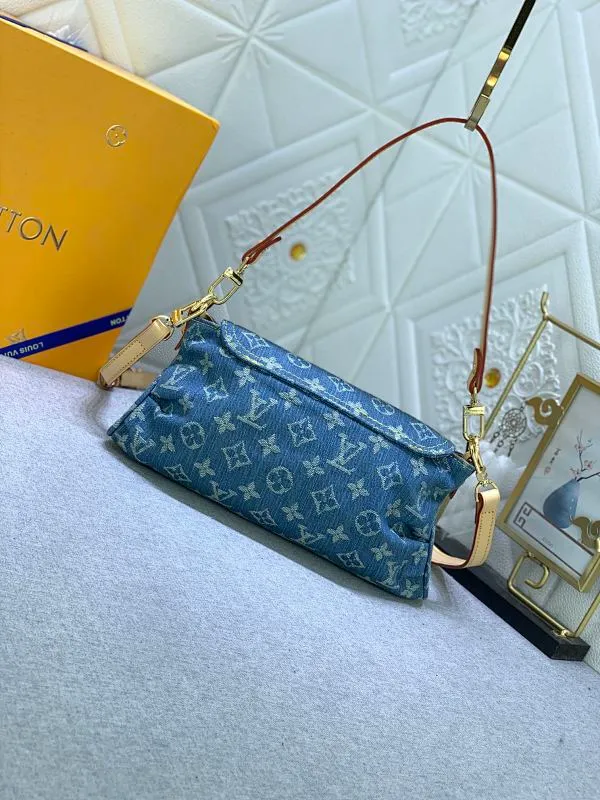 All Categories Official Website "Brand Women's Bags" Women's Bags 💙 LV 2023 New LV Crossbody Bag