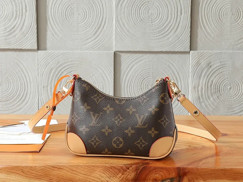 All Categories Official Website "Brand Women's Bags" Women's Bags 💙 LV LV 2026 New Crossbody Shoulder Bag