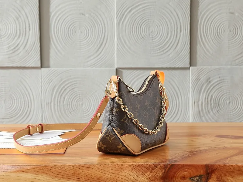 All Categories Official Website "Brand Women's Bags" Women's Bags 💙 LV LV 2026 New Crossbody Shoulder Bag