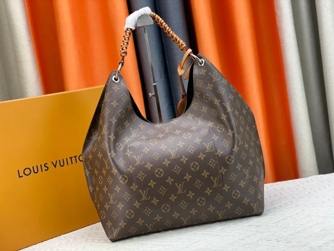 All Categories Official Website "Brand Women's Bags" Women's Bags 💙 LV 2023 New LV Crossbody Bag