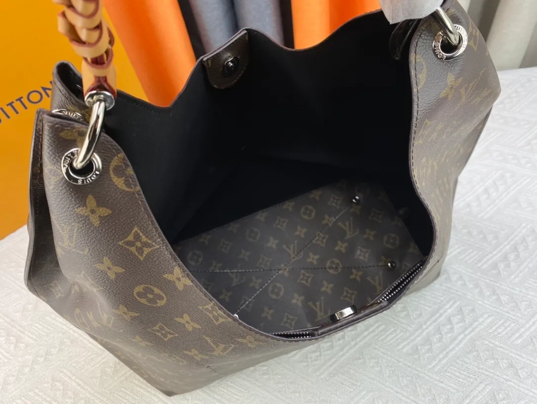All Categories Official Website "Brand Women's Bags" Women's Bags 💙 LV 2023 New LV Crossbody Bag