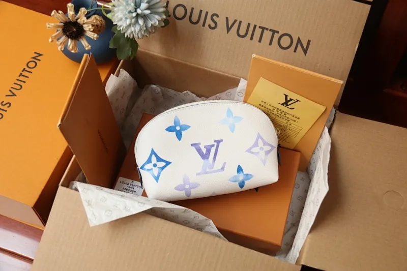 All Categories Official Website "Brand Women's Bags" Women's Bags 💙 LV 2024 New LV Cosmetic Bag