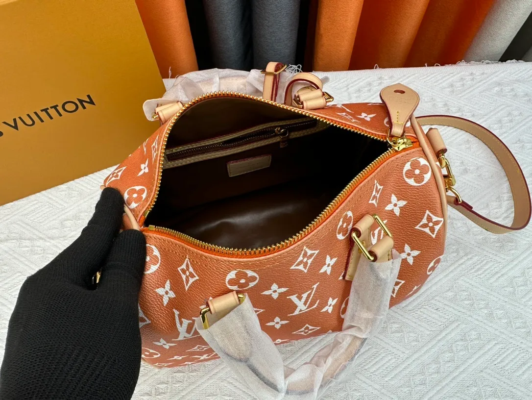 All Categories Official Website "Brand Women's Bags" Women's Bags 💙 LV 2024 Official Website New LV Crossbody Bags
