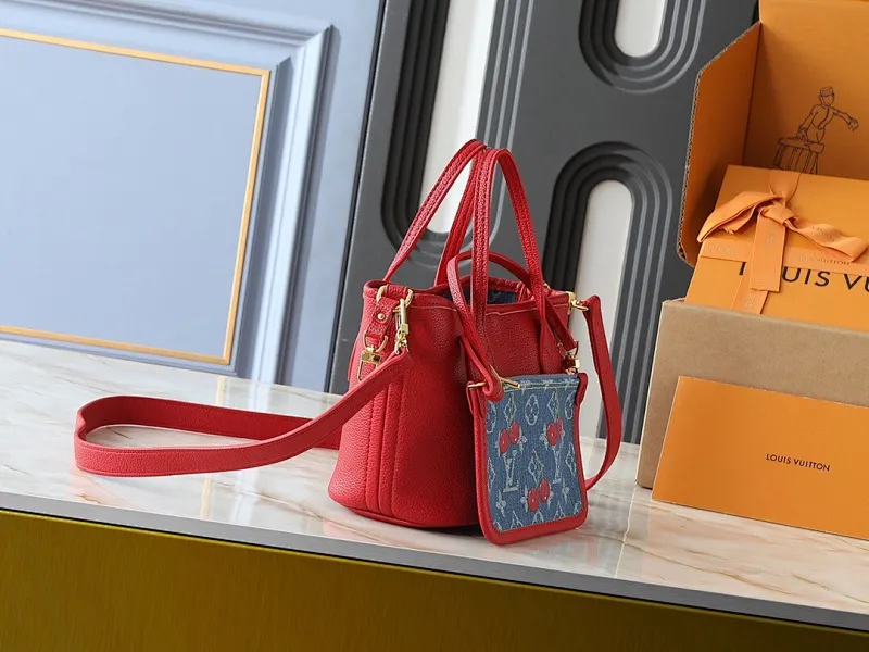 All Categories Official Website "Brand Women's Bags" Women's Bags 💙 LV 2025 New LV Crossbody Bag