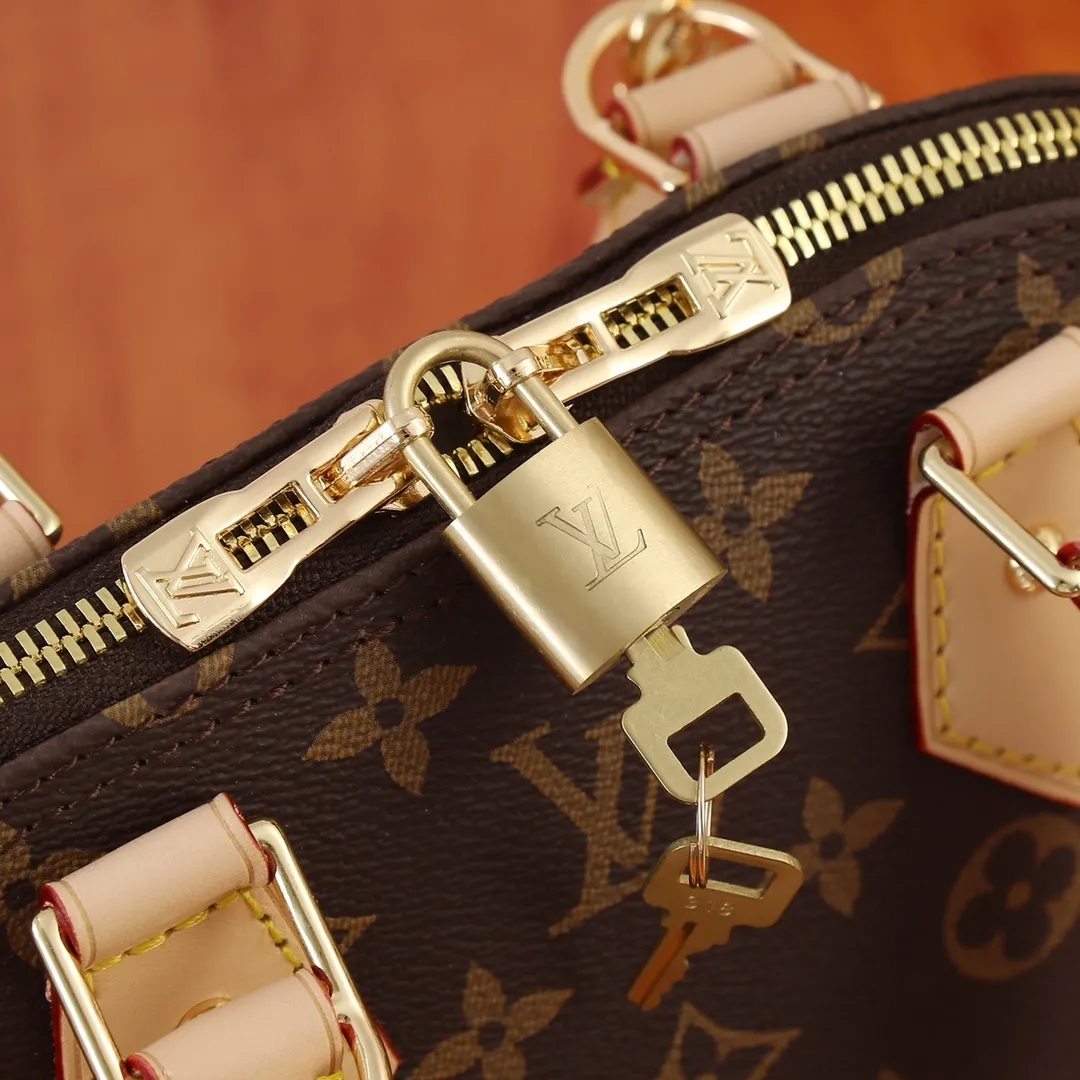 All Categories Official Website "Brand Women's Bags" Women's Bags 💙 LV 2025 New LV Crossbody Bag