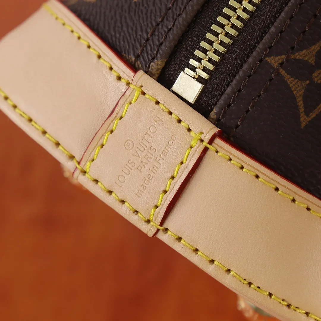 All Categories Official Website "Brand Women's Bags" Women's Bags 💙 LV 2025 New LV Crossbody Bag