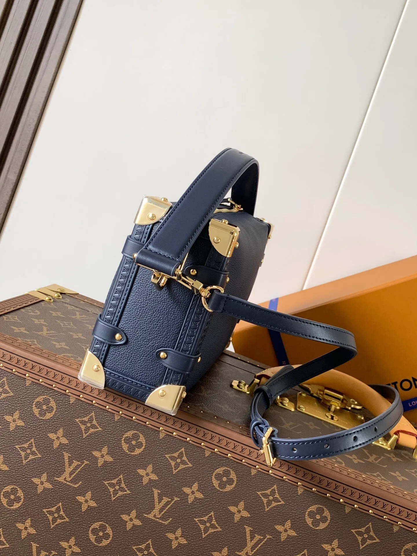 All Categories Official Website "Brand Women's Bags" Women's Bags 💙 LV 2025 New LV Crossbody Bag