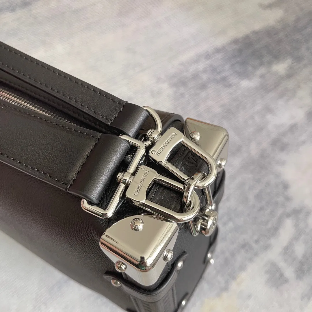 All Categories Official Website "Brand Women's Bags" Women's Bags 💙 LV 2025 New LV Crossbody Bag