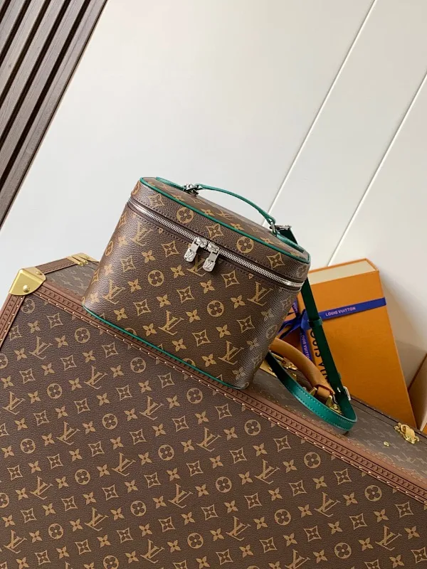 All Categories Official Website "Brand Women's Bags" Women's Bags 💙 LV 2025 New LV Crossbody Bag
