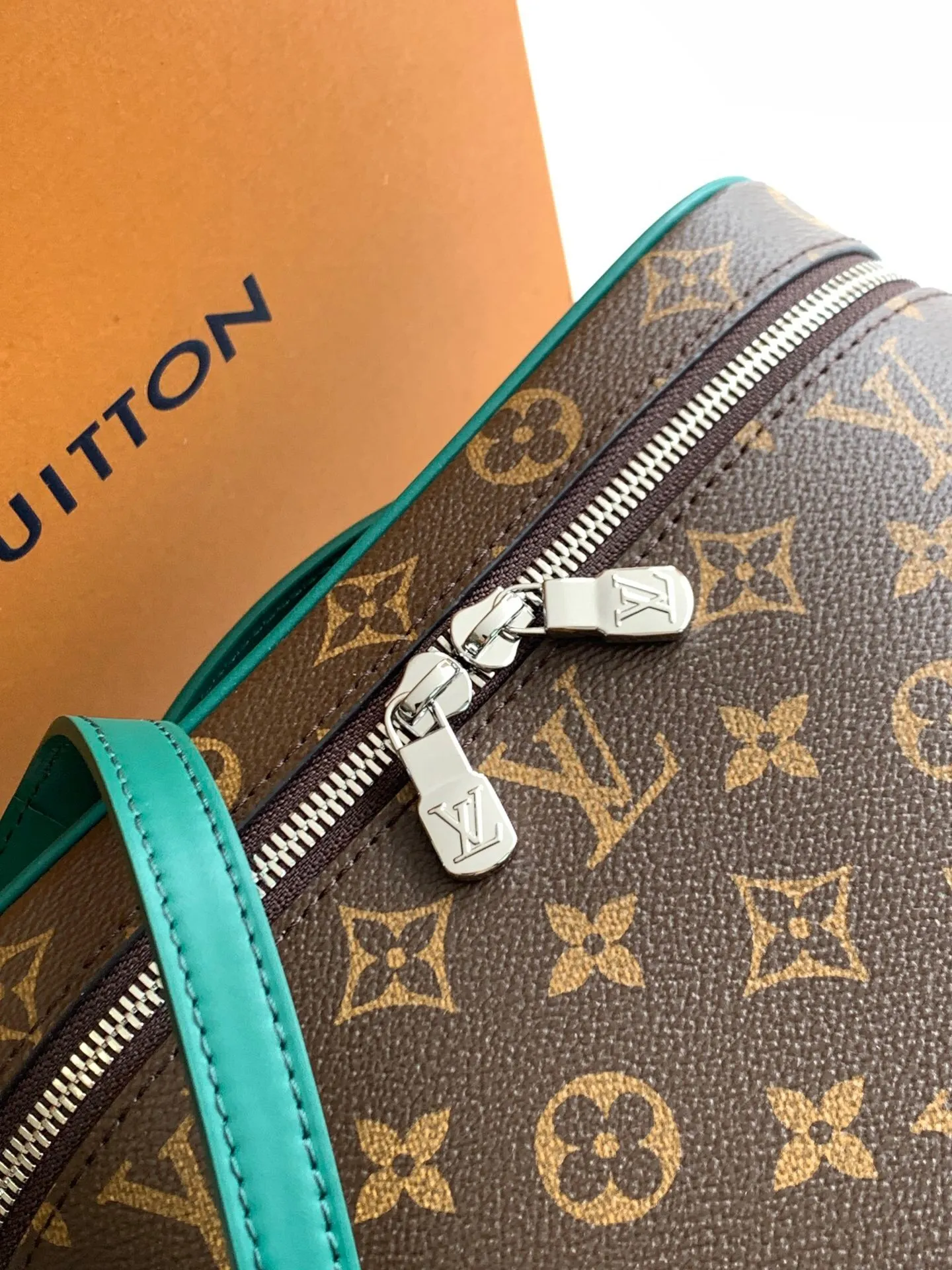 All Categories Official Website "Brand Women's Bags" Women's Bags 💙 LV 2025 New LV Crossbody Bag