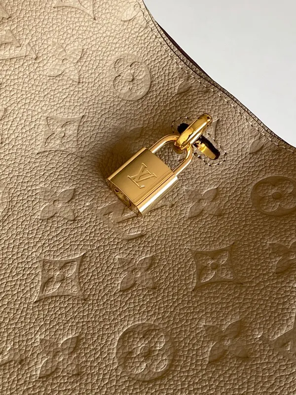 All Categories Official Website "Brand Women's Bags" Women's Bags 💙 LV 2025 New LV Crossbody Bag