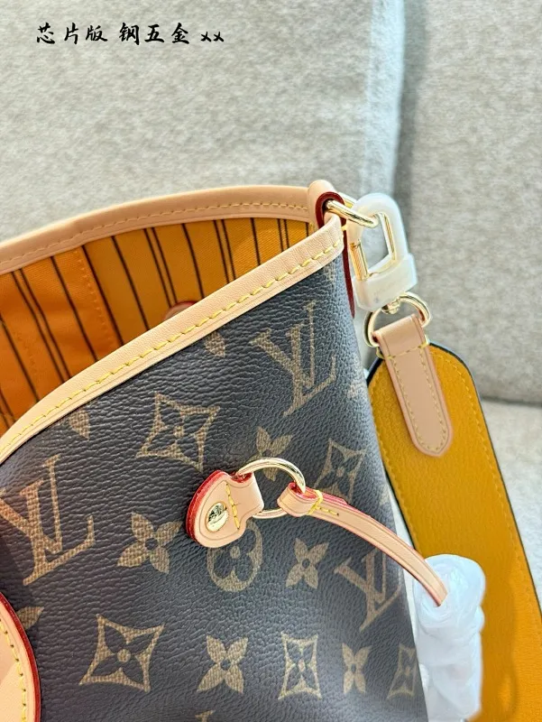 All Categories Official Website "Brand Women's Bags" Women's Bags 💙 LV 2025 New LV Crossbody Bag
