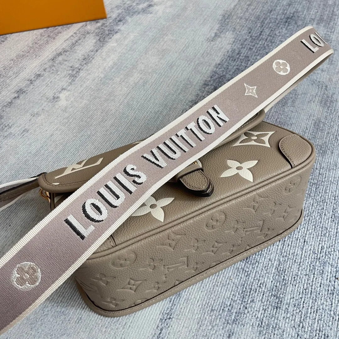 All Categories Official Website "Brand Women's Bags" Women's Bags 💙 LV 2025 New LV Crossbody Bag