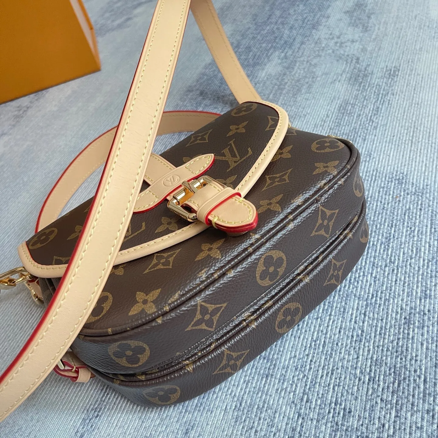 All Categories Official Website "Brand Women's Bags" Women's Bags 💙 LV 2025 New LV Crossbody Bag