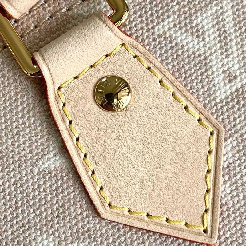 All Categories Official Website "Brand Women's Bags" Women's Bags 💙 LV LV 2026 New Crossbody Shoulder Bag