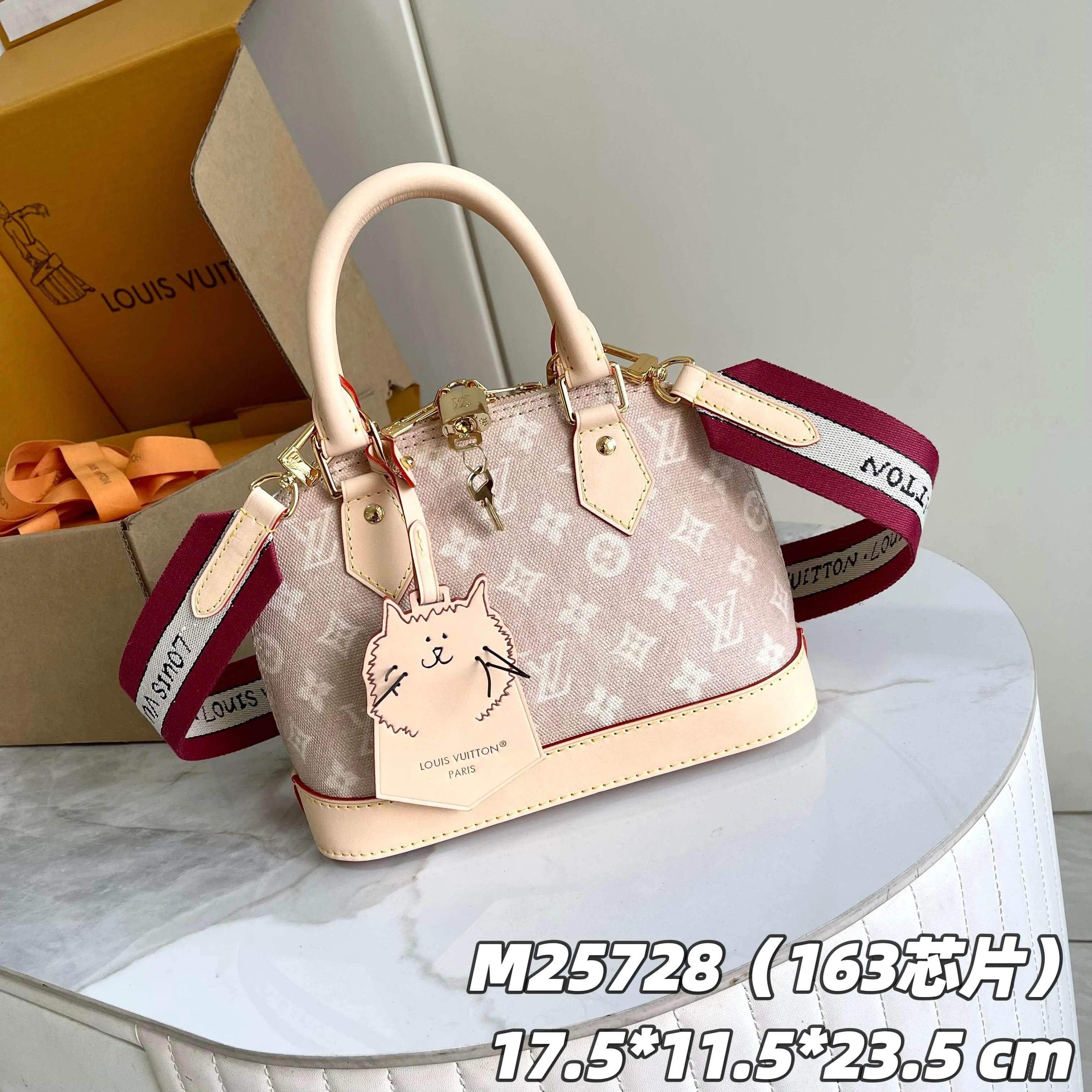 All Categories Official Website "Brand Women's Bags" Women's Bags 💙 LV LV 2026 New Crossbody Shoulder Bag