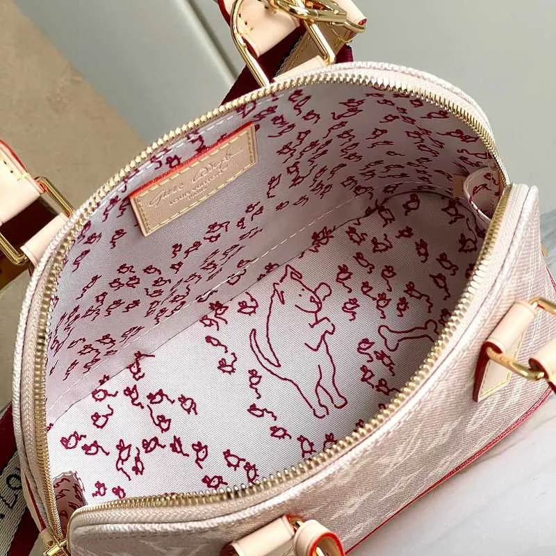 All Categories Official Website "Brand Women's Bags" Women's Bags 💙 LV LV 2026 New Crossbody Shoulder Bag
