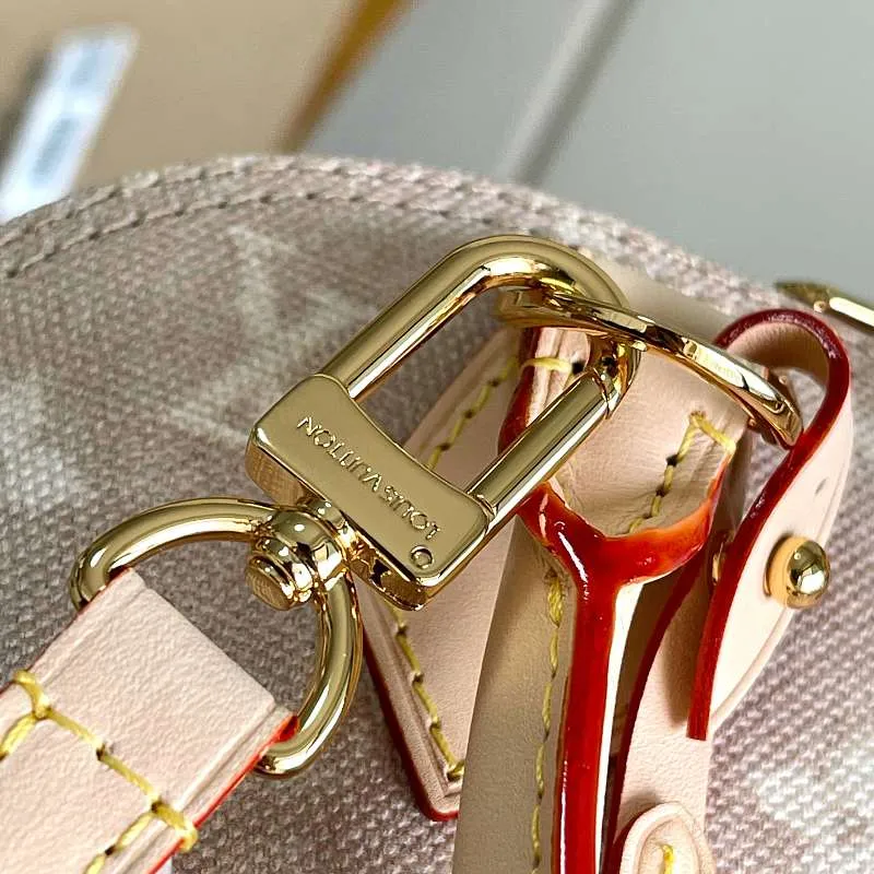 All Categories Official Website "Brand Women's Bags" Women's Bags 💙 LV LV 2026 New Crossbody Shoulder Bag