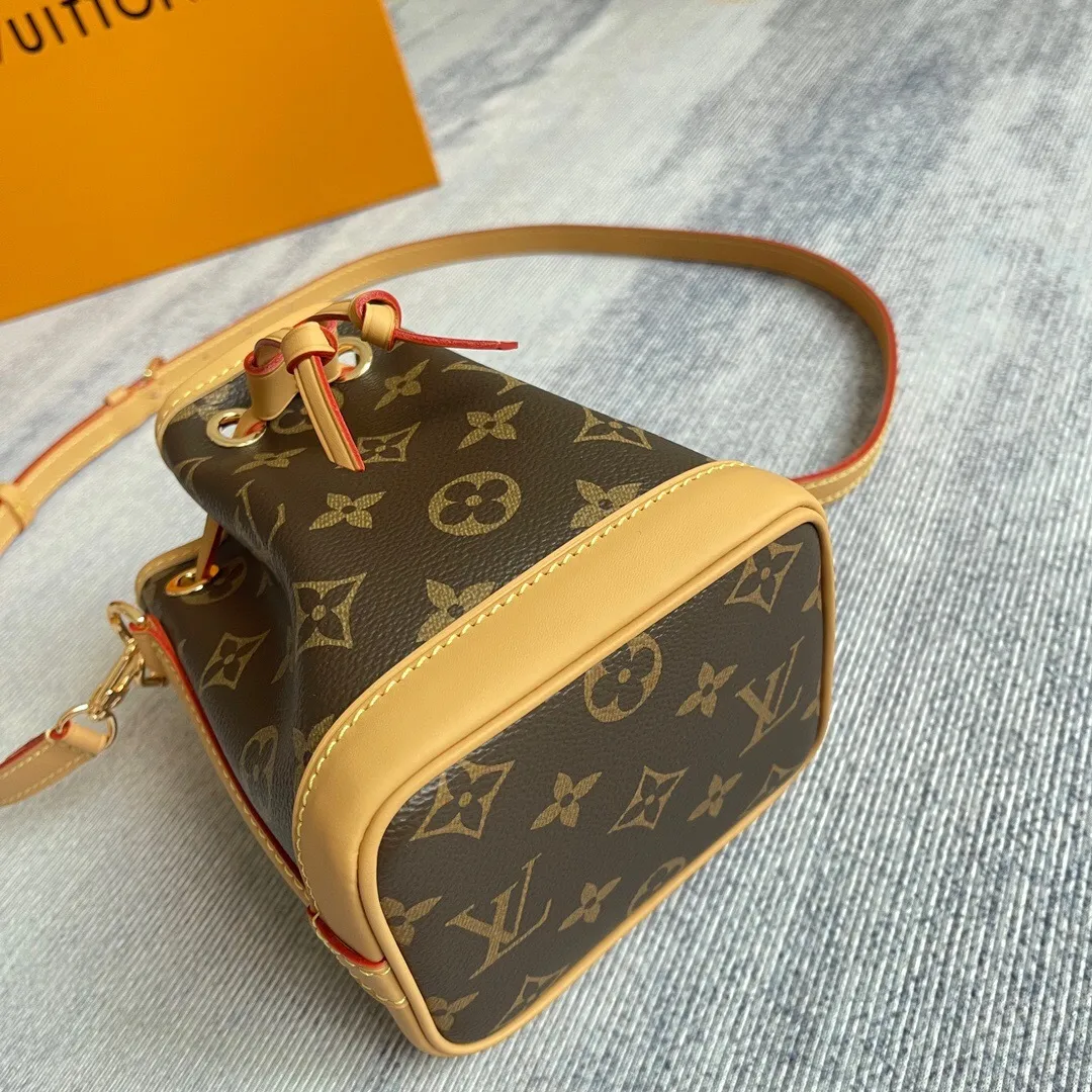 All Categories Official Website "Brand Women's Bags" Women's Bags 💙 LV 2025 New LV Crossbody Bag