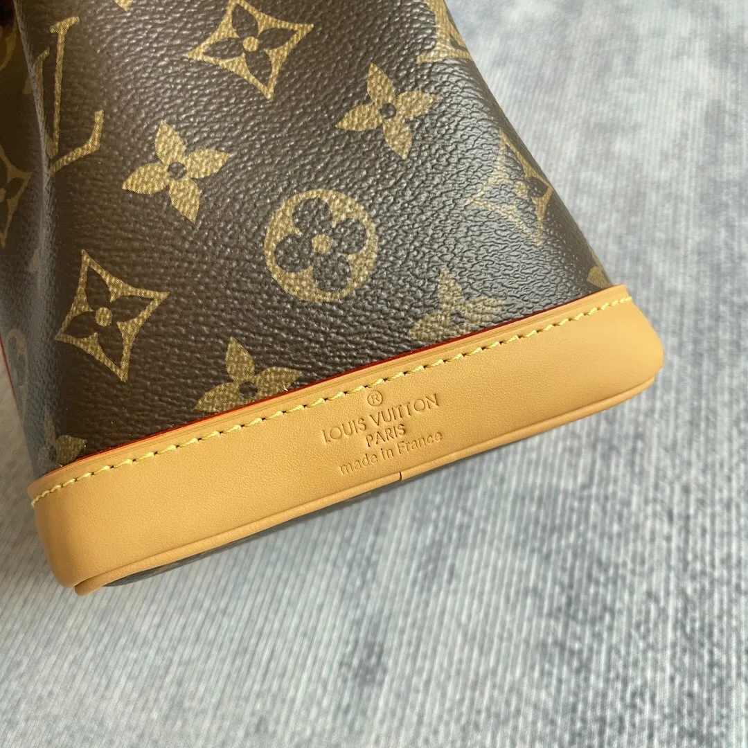 All Categories Official Website "Brand Women's Bags" Women's Bags 💙 LV 2025 New LV Crossbody Bag