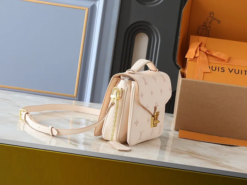 All Categories Official Website "Brand Women's Bags" Women's Bags 💙 LV 2025 New LV Crossbody Bag