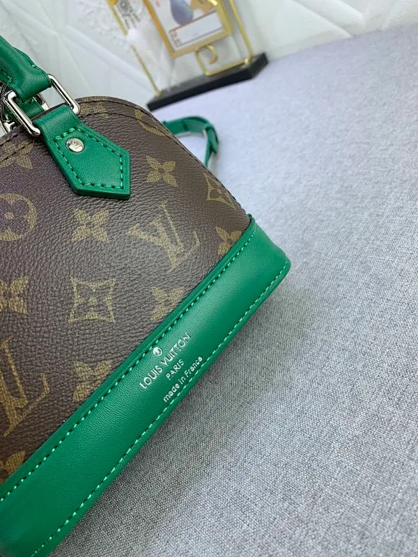 All Categories Official Website "Brand Women's Bags" Women's Bags 💙 LV 2024 New LV Crossbody Bag
