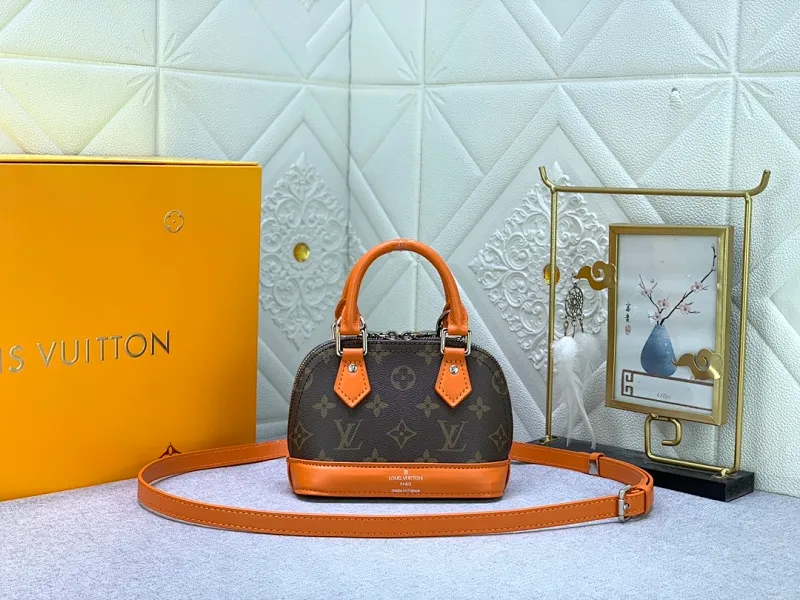 All Categories Official Website "Brand Women's Bags" Women's Bags 💙 LV 2024 New LV Crossbody Bag