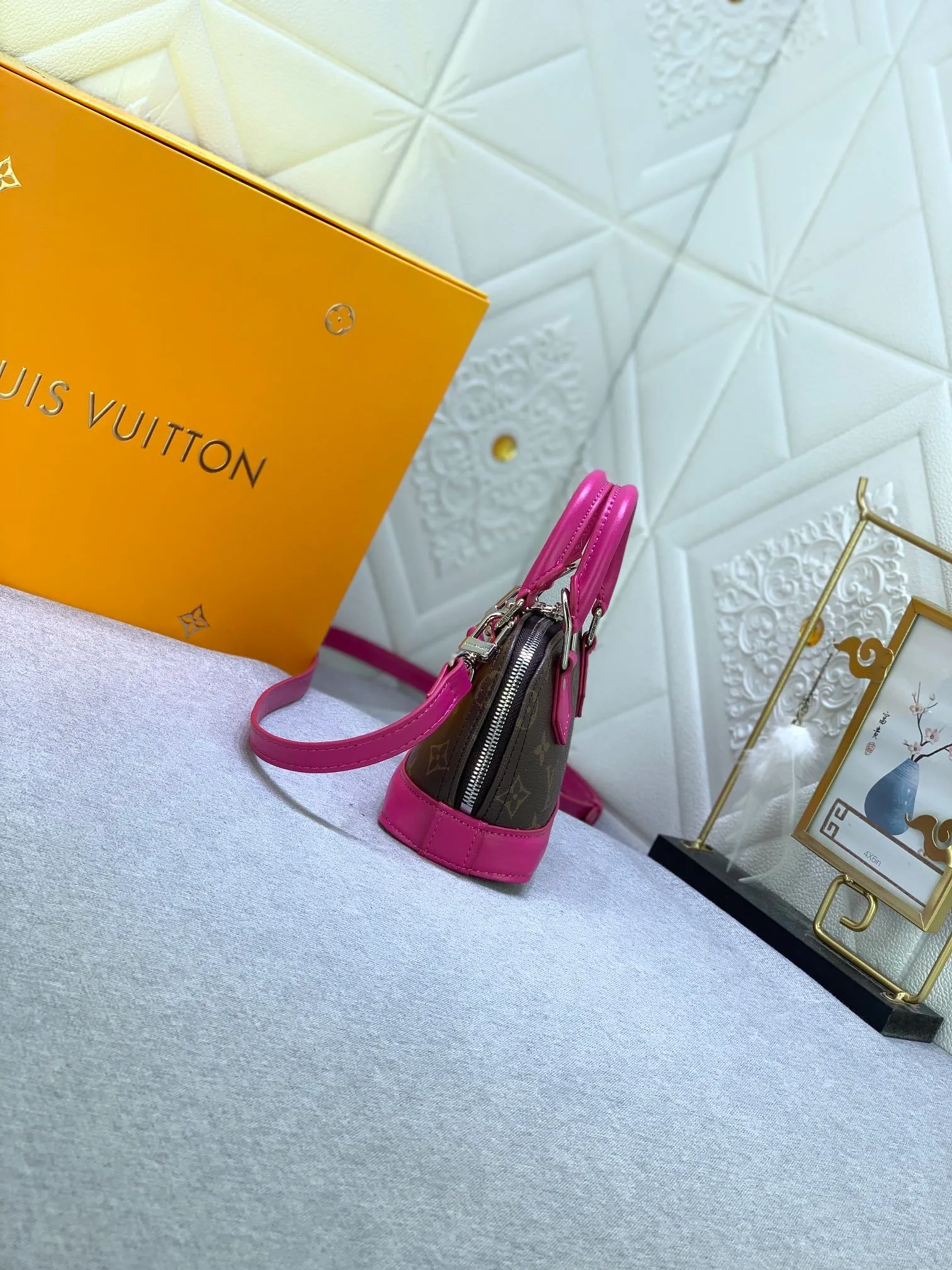 All Categories Official Website "Brand Women's Bags" Women's Bags 💙 LV 2024 New LV Crossbody Bag