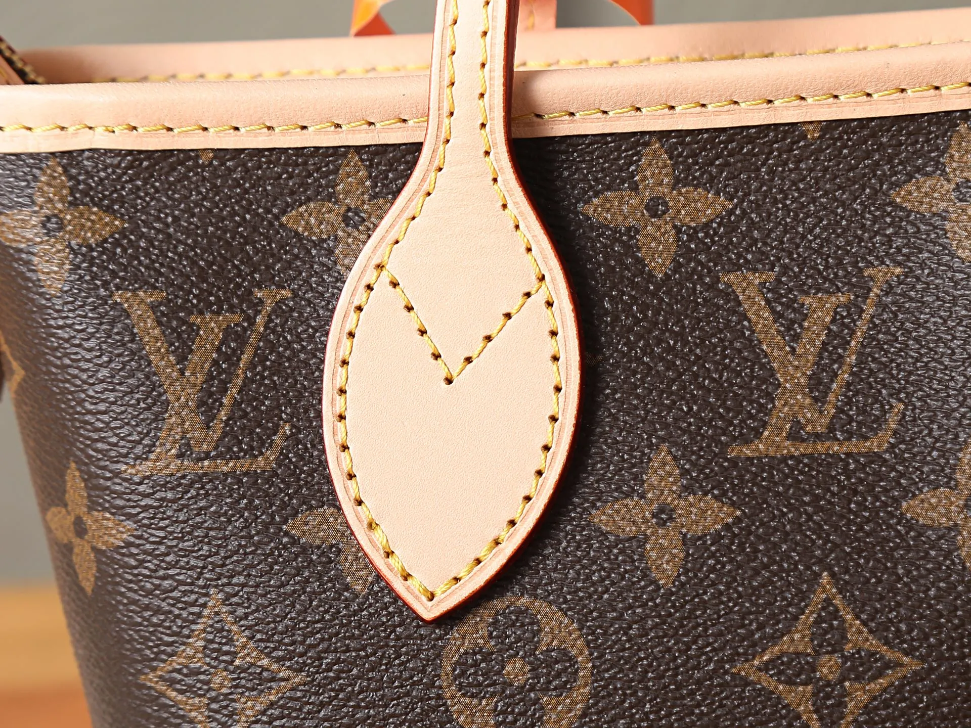 All Categories Official Website "Brand Women's Bags" Women's Bags 💙 LV LV 2026 New Handheld Shoulder Bag