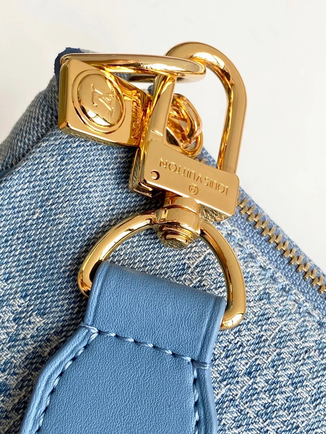 All Categories Official Website "Brand Women's Bags" Women's Bags 💙 LV 2025 New LV Crossbody Bag
