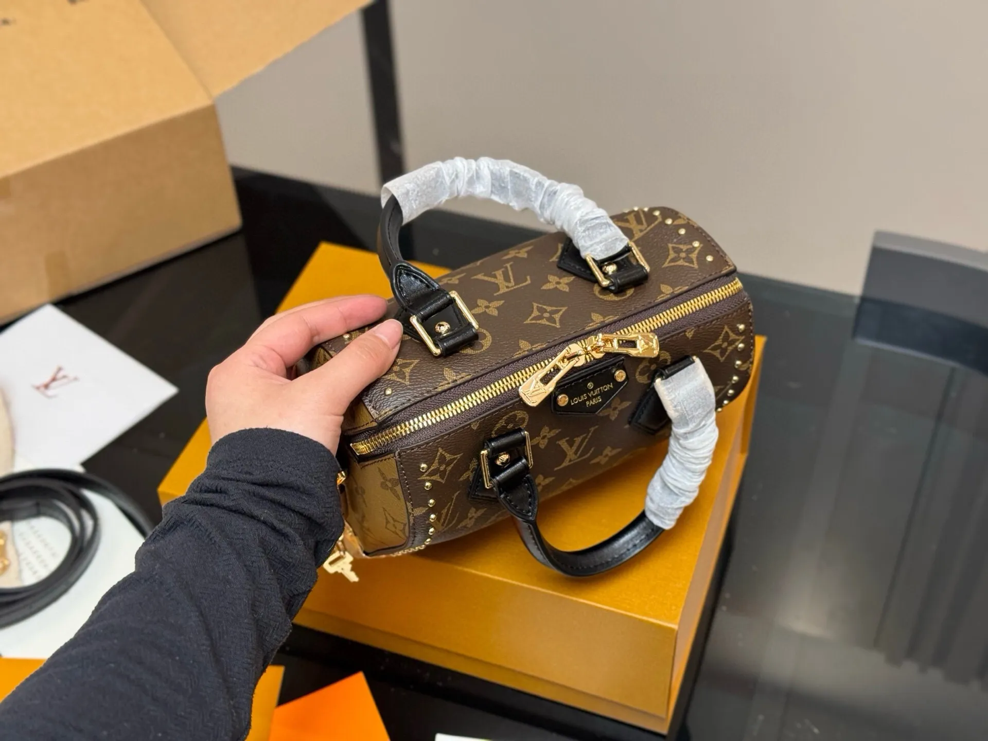 All Categories Official Website "Brand Women's Bags" Women's Bags 💙 LV 2025 New LV Crossbody Bag